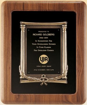 P2984 Walnut Frame Plaque