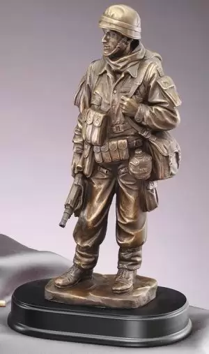 MIL201 Standing Soldier Statue