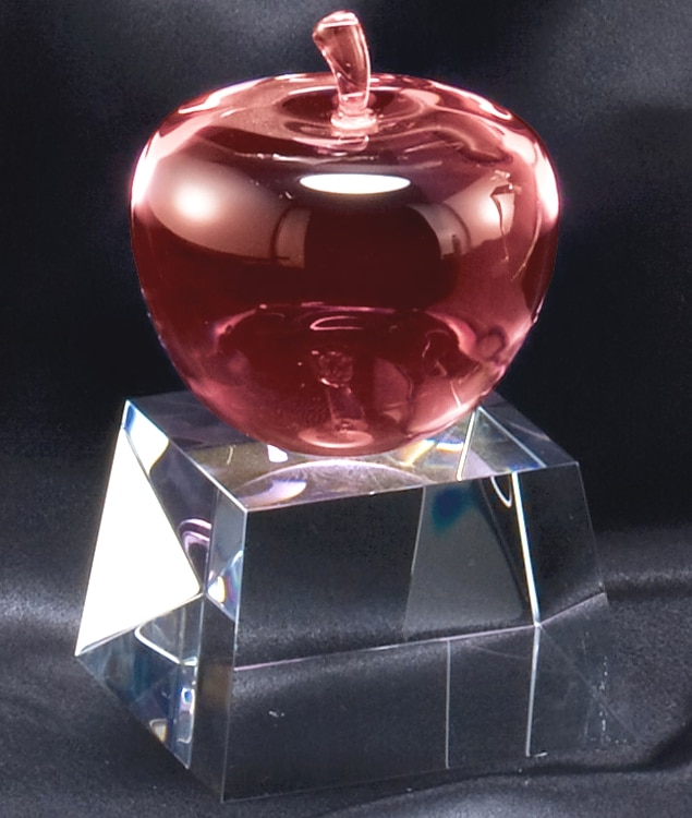 Crystal Apple Award CRY189 with Free Engraving