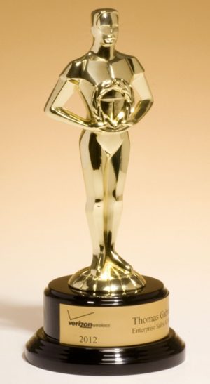 1581/X Classic Achiever Statue